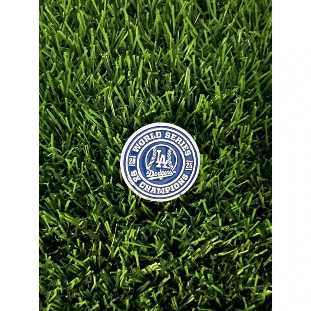 MLB Baseball Team Los Angeles Dodgers Logo Enamel Pin, FREE SHIPPING!